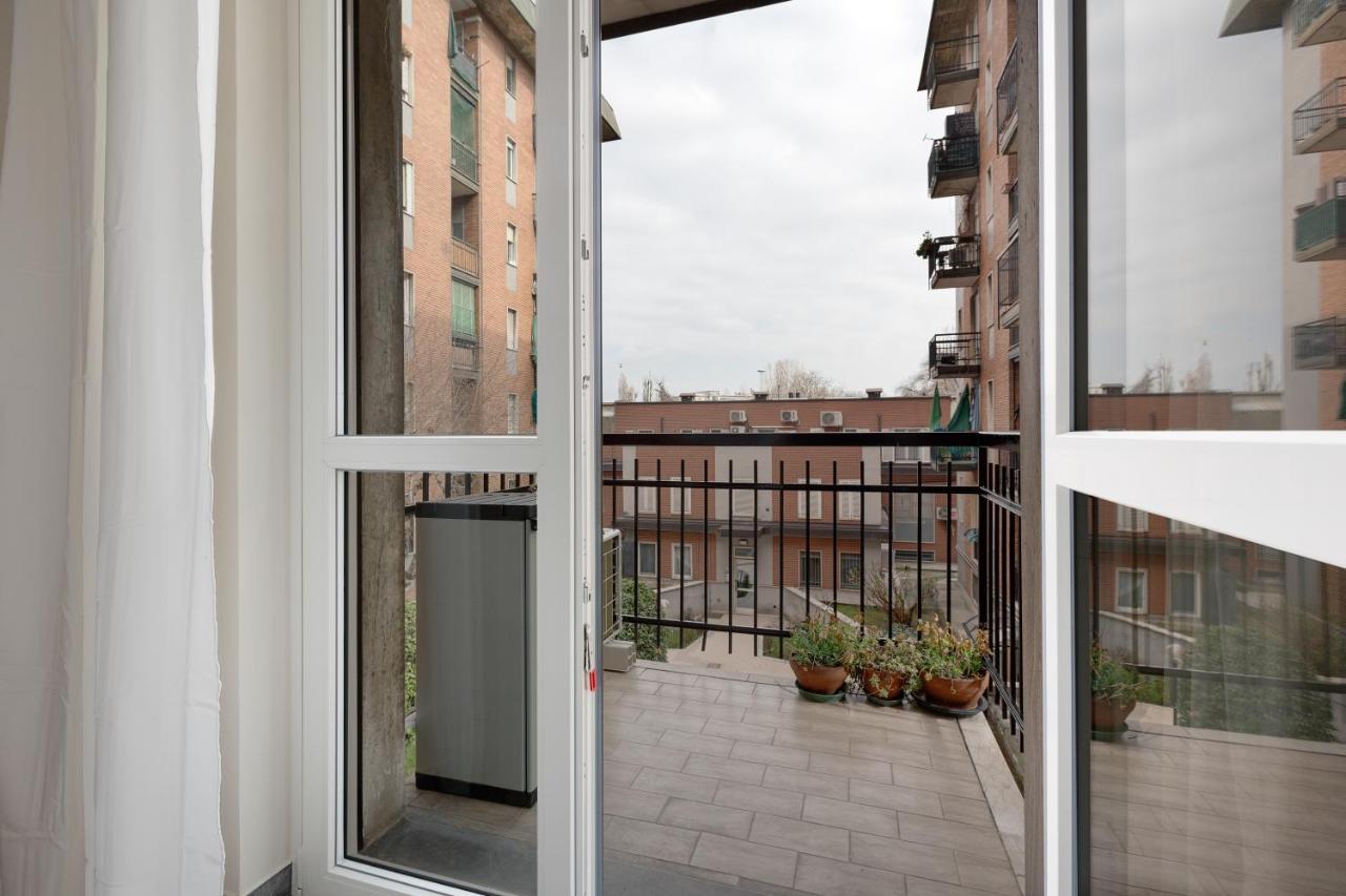 Appartamento Dergano Comfy - 250 M Far From M3 Milano