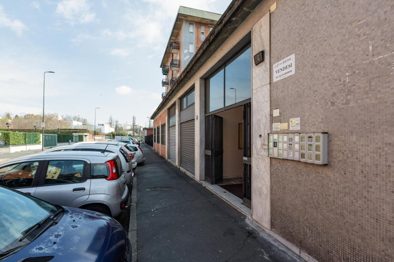 Appartement Dergano Comfy - 250 M Far From M3 Milaan